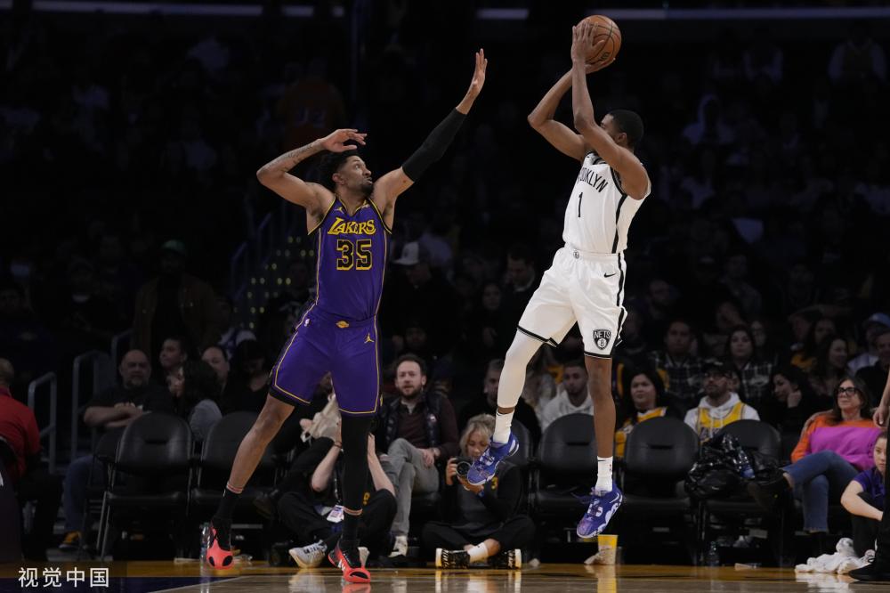 他所引领的 他所引领的